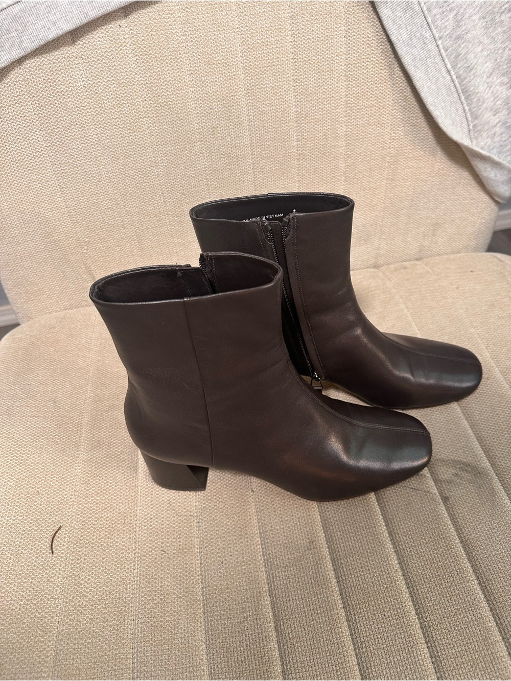 Everlane Espresso leather boots